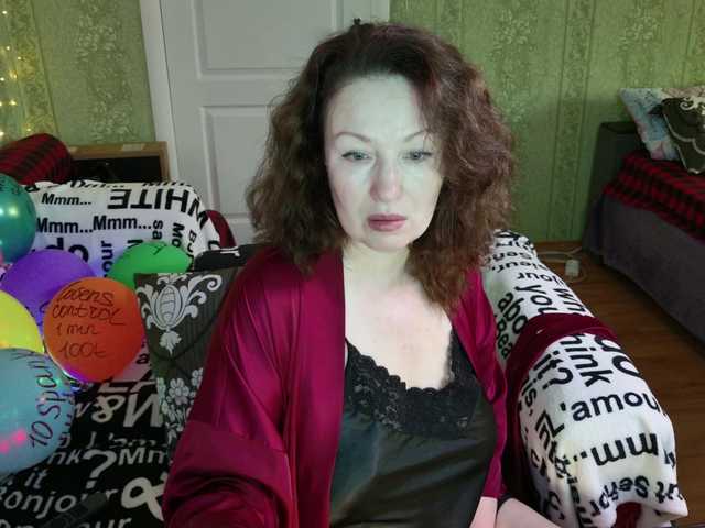 MeganIris live cam on BongaCams