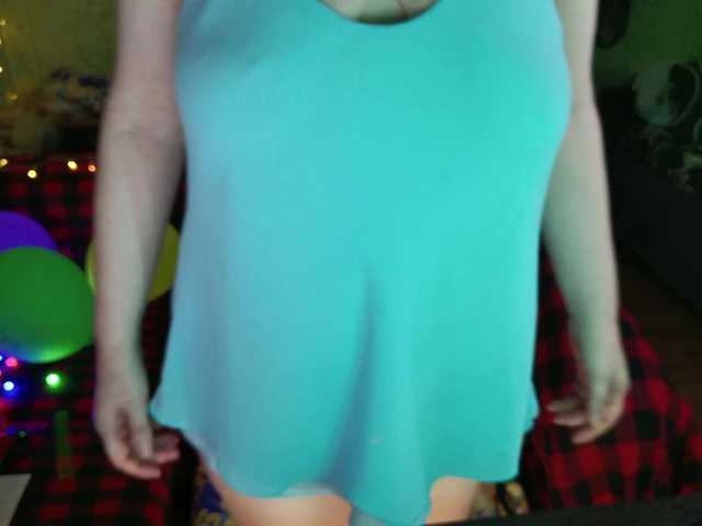 meganiris live sex show