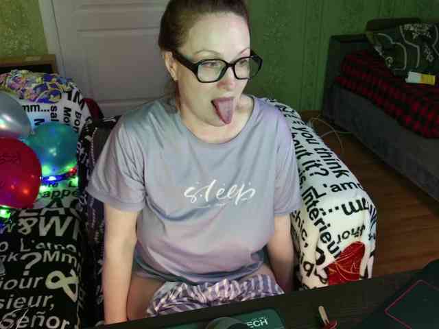 MeganIris webcam