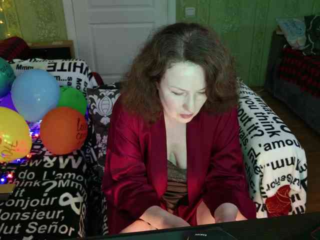 MeganIris webcam