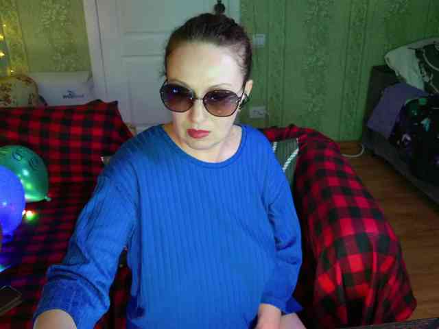 MeganIris webcam