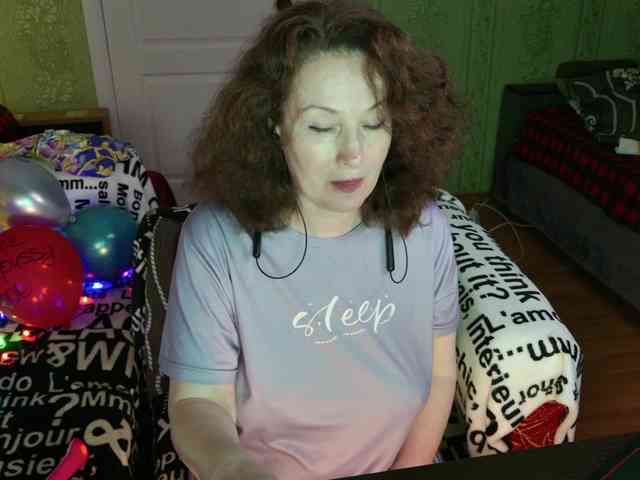 MeganIris webcam