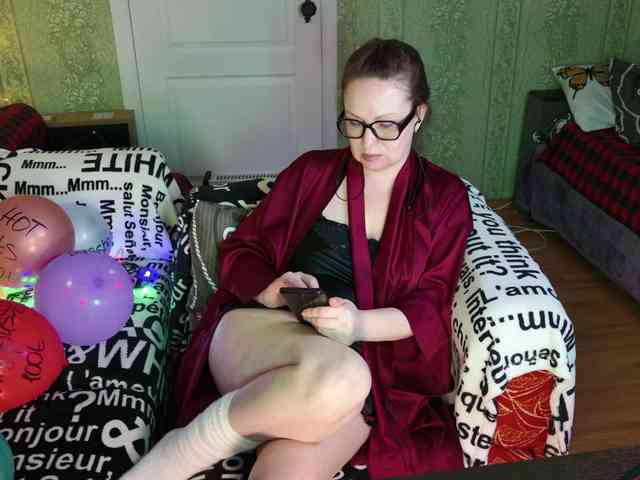 MeganIris webcam