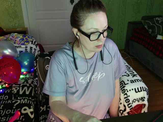 MeganIris webcam