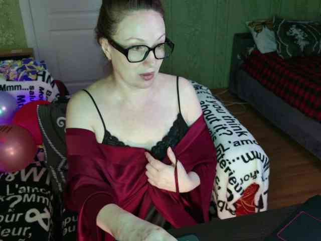 MeganIris webcam