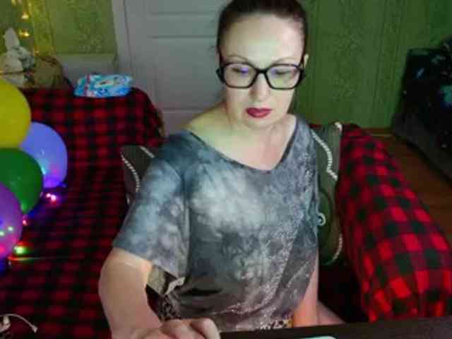 meganiris's live room