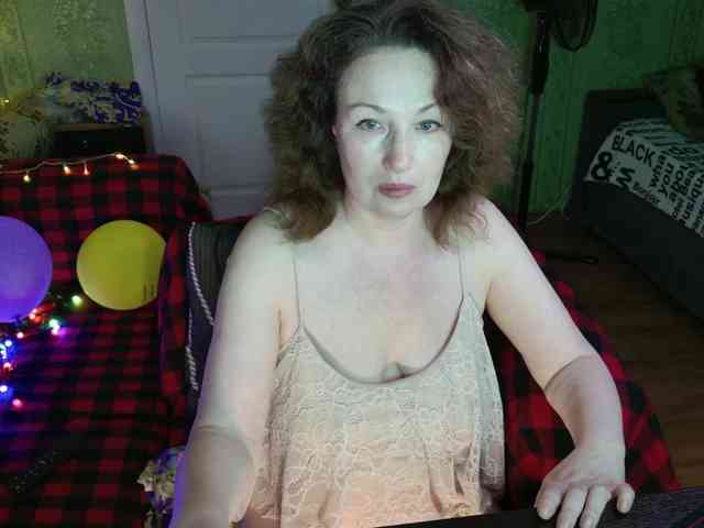 MeganIris webcam
