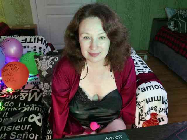 MeganIris webcam