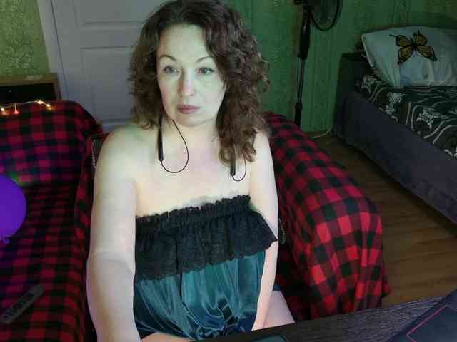 MeganIris webcam