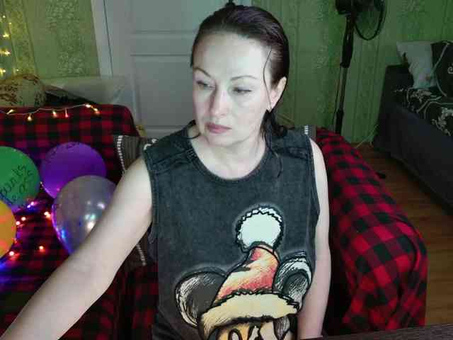 MeganIris webcam