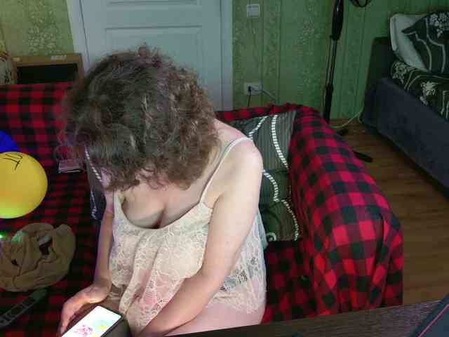MeganIris webcam
