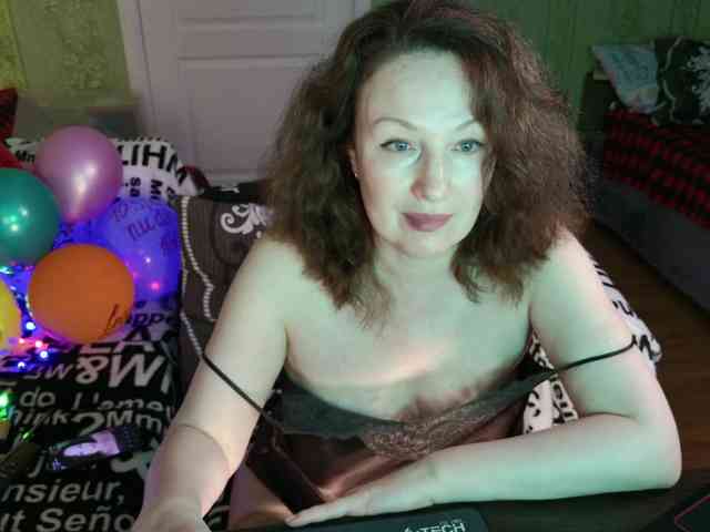 MeganIris webcam