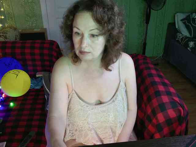 MeganIris webcam