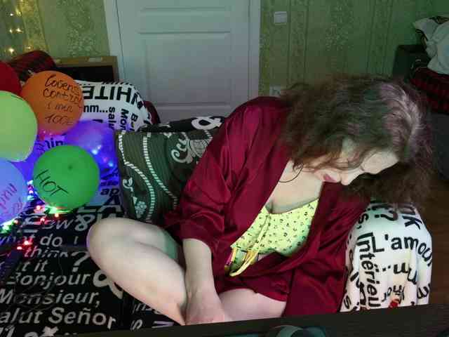 MeganIris webcam