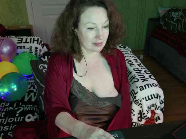 MeganIris webcam