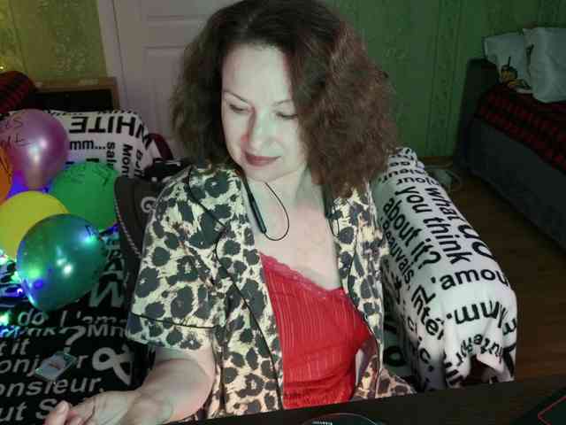 MeganIris webcam