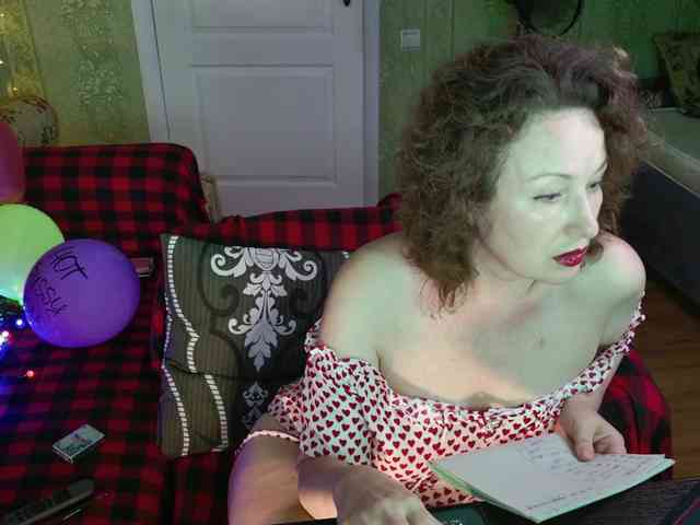 MeganIris webcam