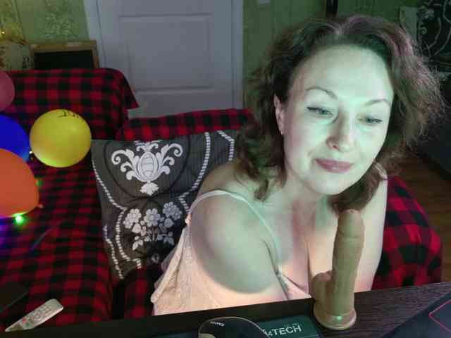 MeganIris webcam