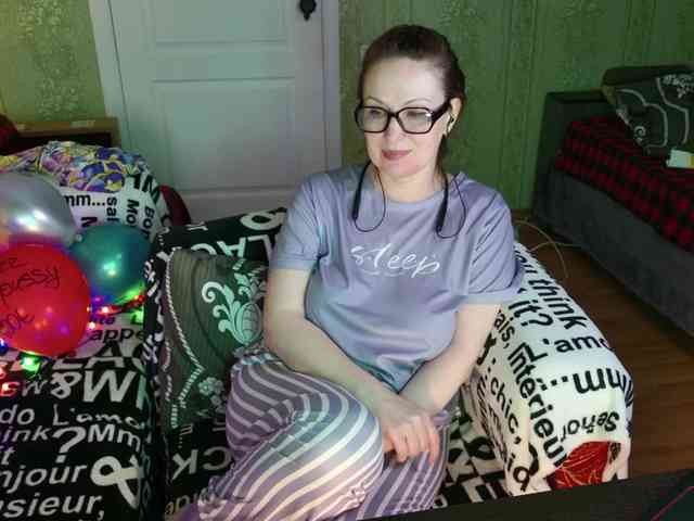 MeganIris webcam