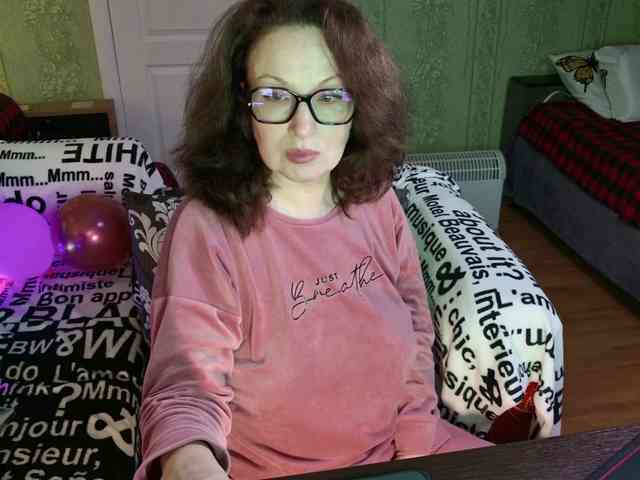MeganIris webcam