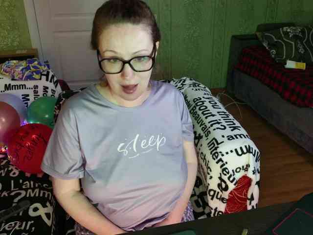 MeganIris webcam