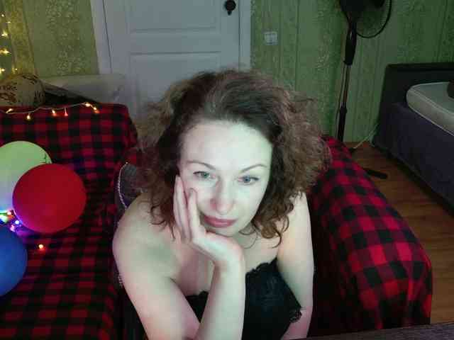 MeganIris webcam