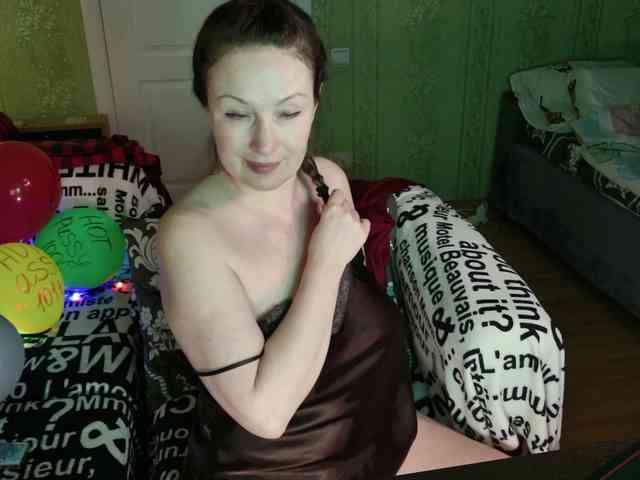 MeganIris webcam