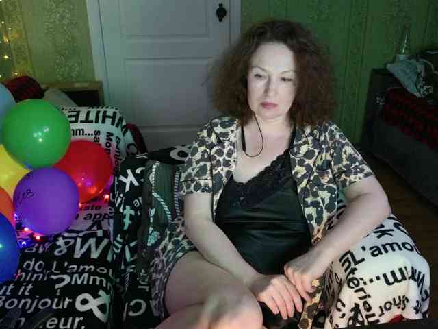 MeganIris webcam