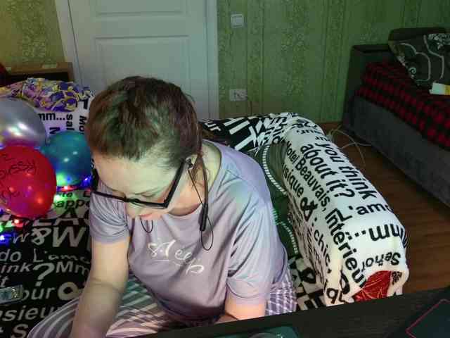 MeganIris webcam