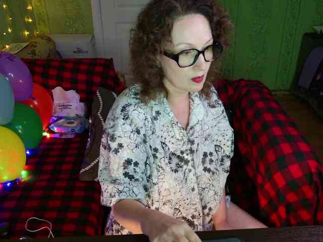 MeganIris webcam