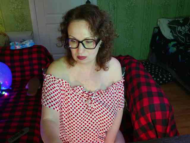 MeganIris webcam