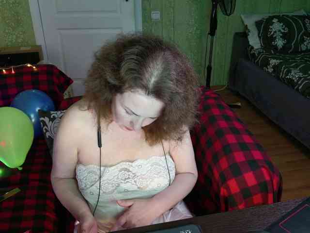 MeganIris webcam