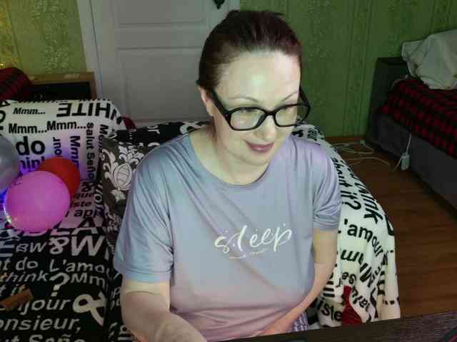 MeganIris webcam