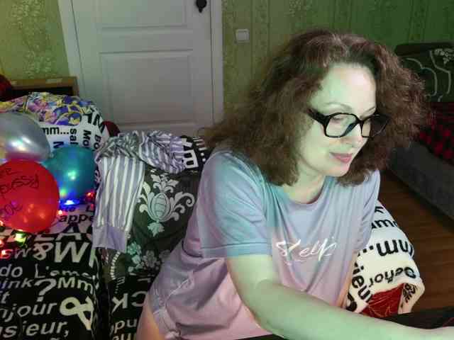 MeganIris webcam