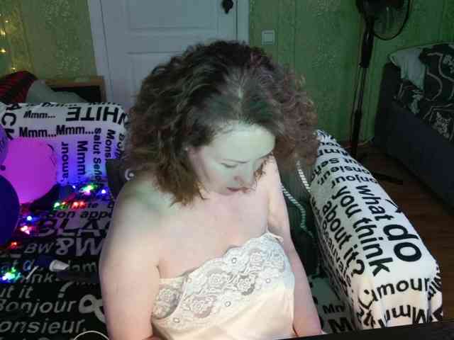 MeganIris webcam