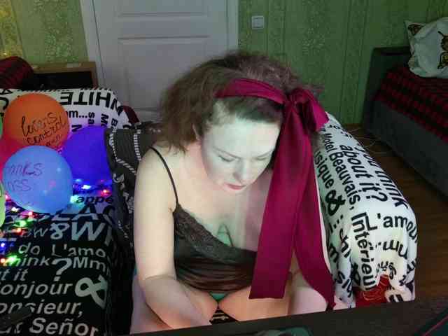 MeganIris webcam
