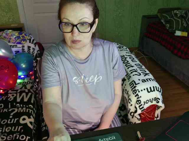MeganIris webcam