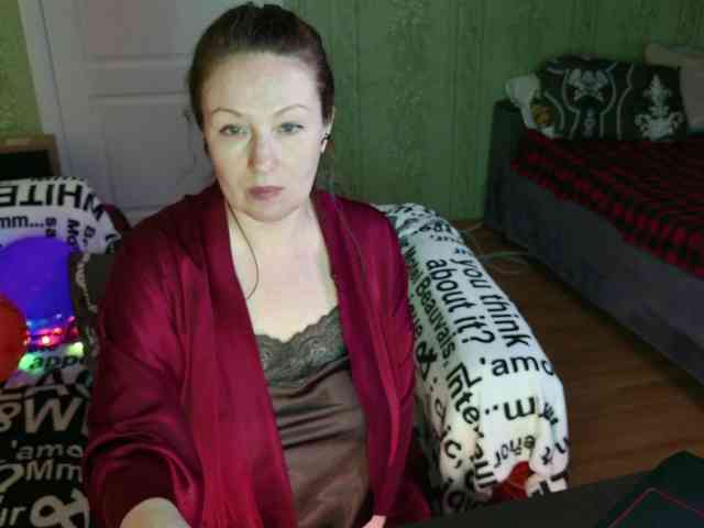 MeganIris webcam