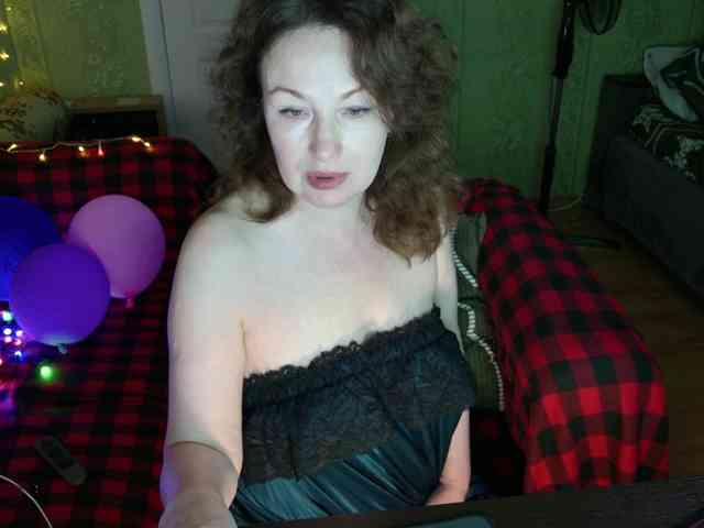 MeganIris webcam
