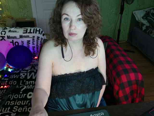 MeganIris webcam