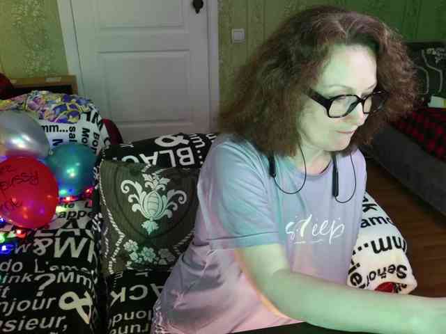MeganIris webcam