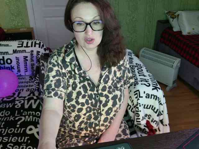 MeganIris webcam