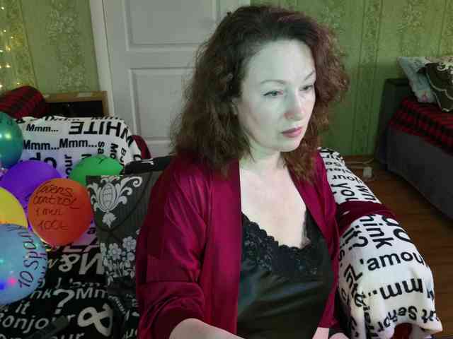 MeganIris webcam