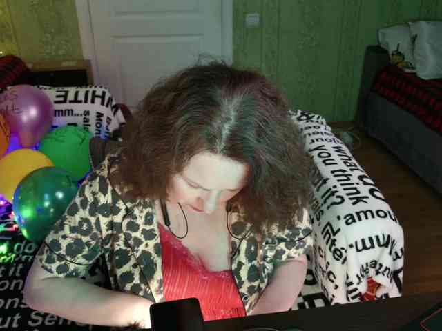 MeganIris webcam