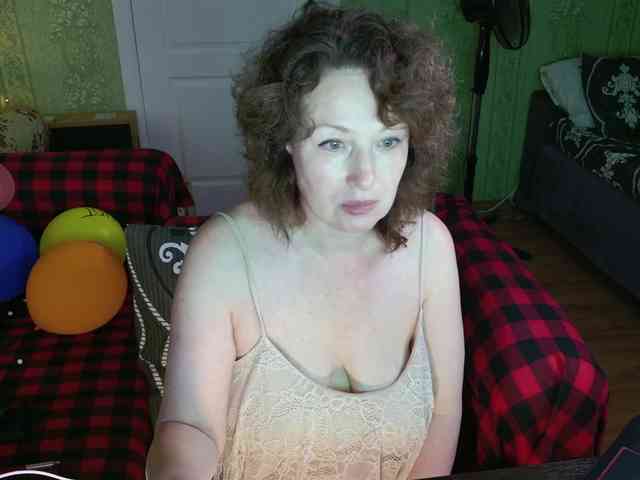 MeganIris webcam