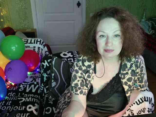 MeganIris webcam