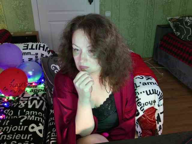MeganIris webcam
