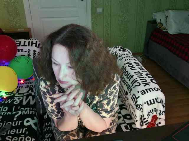 MeganIris webcam