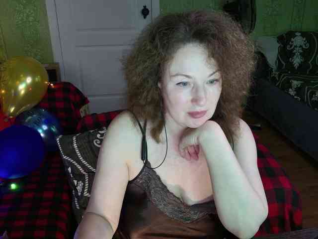 MeganIris webcam