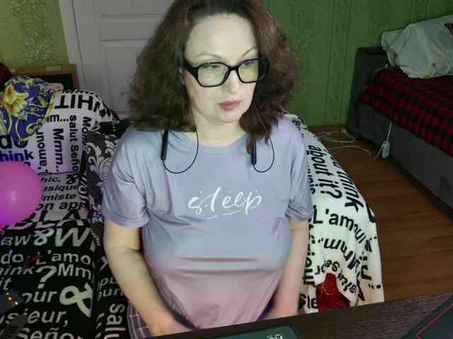 MeganIris webcam